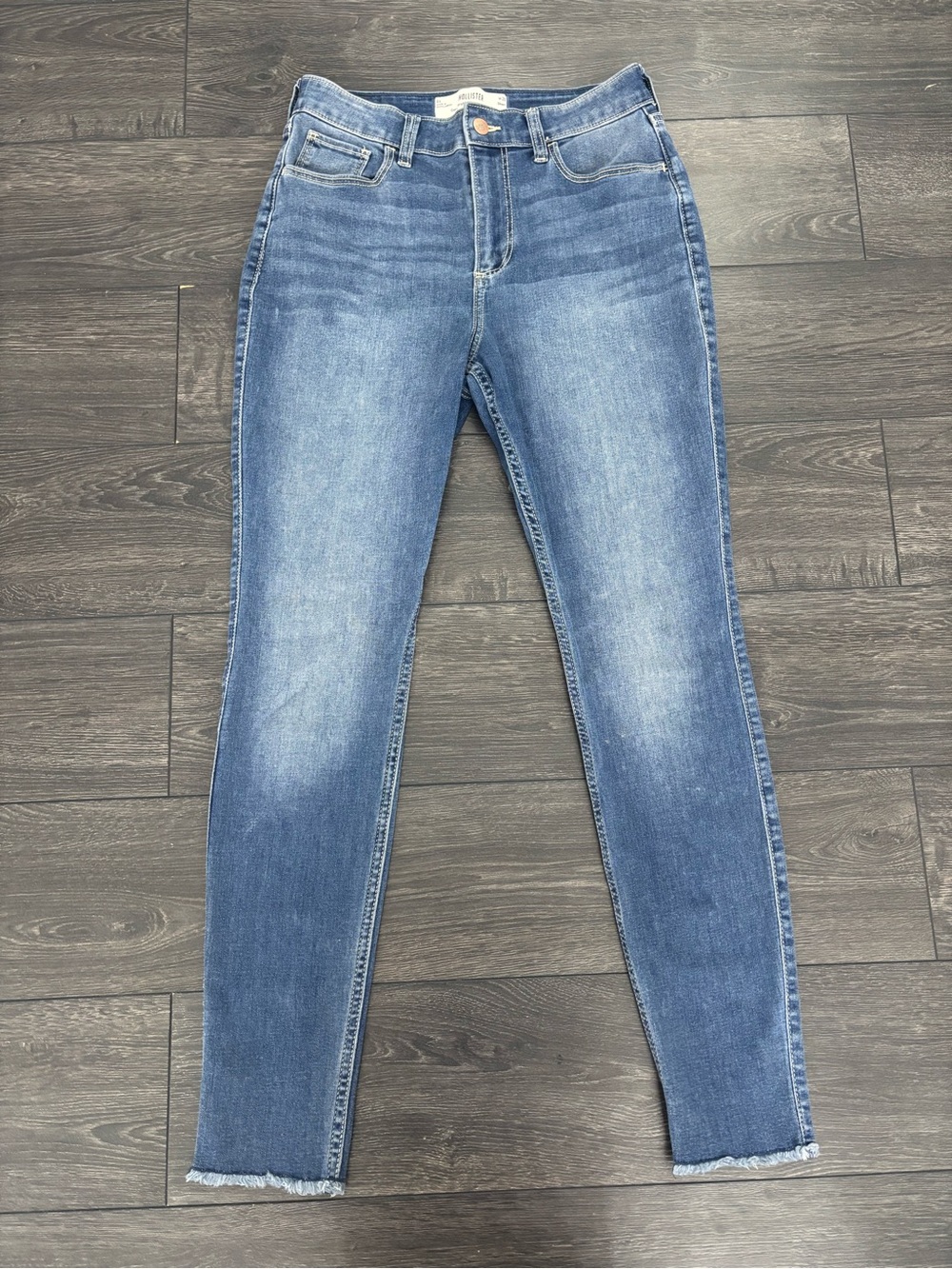Women's Mid-Blue Stretch Skinny Jeans